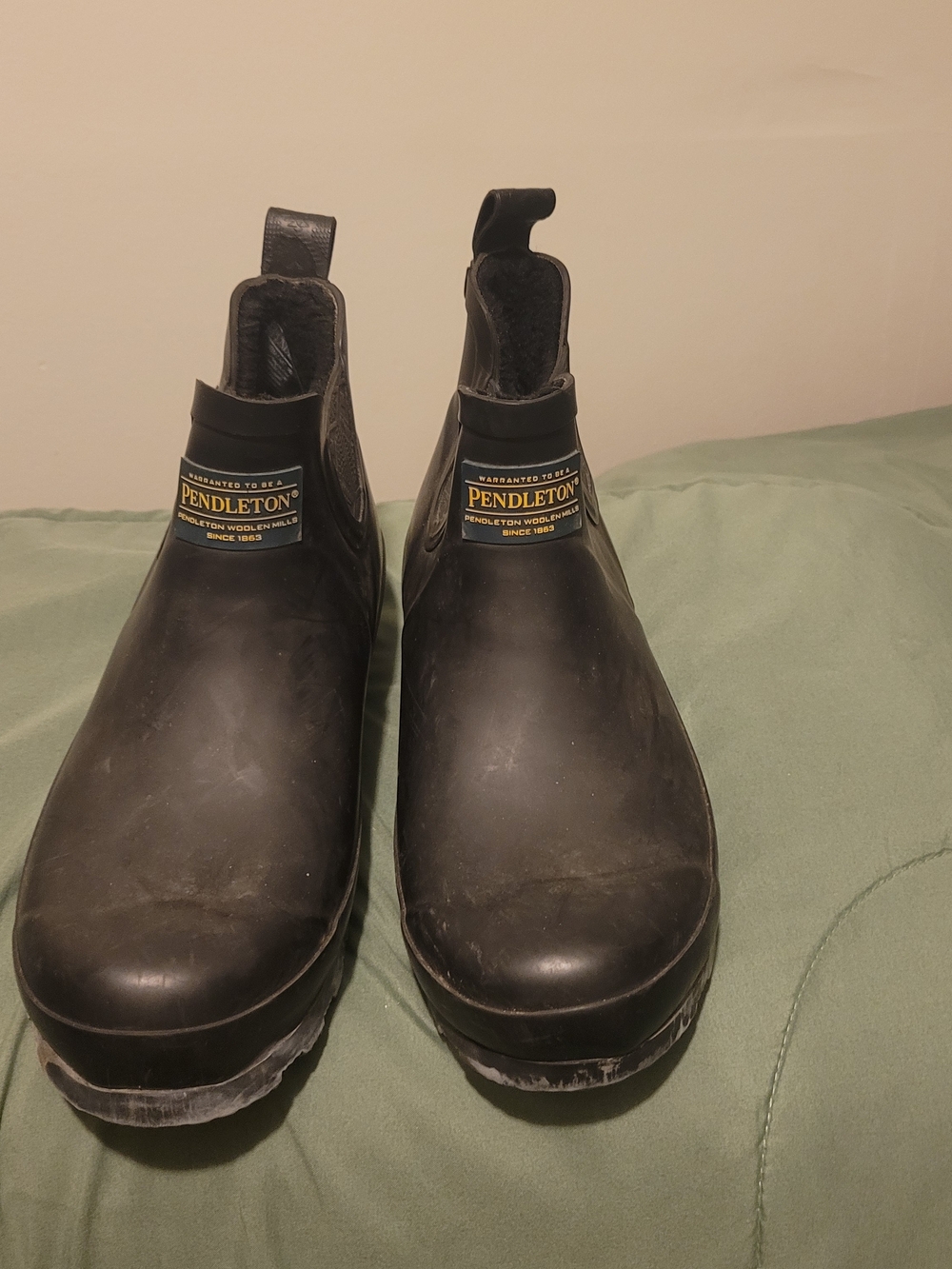 Pendleton Black Rubber Chelsea Rain Boots